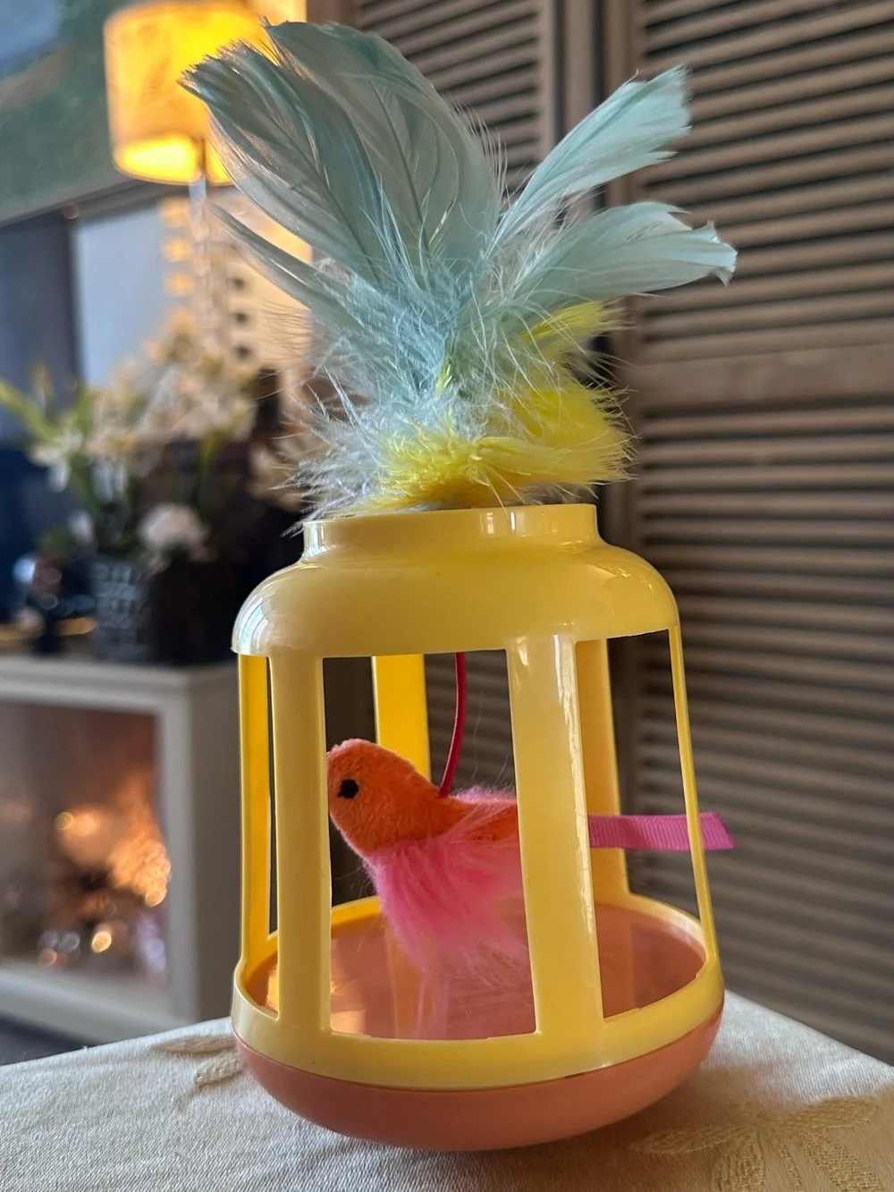 Interactive Chirping Caged Bird Cat Toy w/ Feathers. Works & Has Extra Batteries